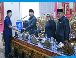 DPRD Lamsel Paripurnakan LKPJ Bupati Lamsel Tahun 2025