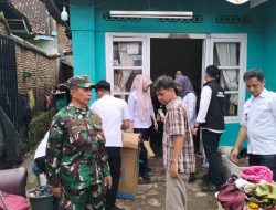 Aksi Cepat Babinsa Serka Sunarya Selamatkan Warga dari Banjir Bandar Lampung