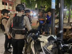 Jamin Keamanan Malam Kenaikan Isa Al-Masih, Detasemen Gegana Satbrimob Polda Lampung Gelar Patroli Dialogis