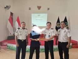 Wujud Kepedulian dan Penghargaan Negara, Lapas Ampana Serahkan Remisi Khusus bagi WBP Lanjut Usia di Atas 70 Tahun