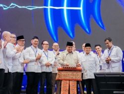 Presiden Prabowo Subianto Buka Munas Hipmi XVIII di Bandarlampung, Ajak Pengusaha Muda Berpegang Amanat Pendiri Bangsa untuk Kelola Ekonomi Nasional yang Berpihak kepada Rakyat