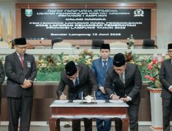 Hasil Kerja Keras Semua Pihak, Provinsi Lampung Kembali Raih Opini WTP,  Gubernur Rahmat Mirzani Djausal Terima LHP atas Laporan Keuangan Tahun Anggaran 2025 yang Diserahkan BPK RI