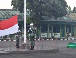 Upacara Bulanan Kasilog Kasrem 043/Gatam Bacakan Amanat Pamgdam XXI/RI
