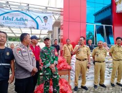 Polisi Kawal Penyaluran Bantuan Beras Pemkot Bandar Lampung untuk Ribuan Warga