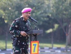 Danbrigif 4 Mar/BS Tekankan Soliditas dan Karakter Prajurit “JAWARA“ pada Apel Gabungan di Lampung
