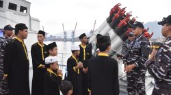 GUSKAMLA KOARMADA I BKO KRI IMAM BONJOL-383 GELAR BAKTI SOSIAL DAN OPEN SHIP DI LAMPUNG