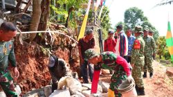 TMMD Kodim 0410/KBL: Dansatgas Tinjau Progres Talud Hingga RTLH di Pinang Jaya