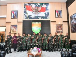 Danbrigif 4 Mar/BS Perkuat Kolaborasi Pertahanan Melalui Audiensi dengan Pangdam XXI/RI