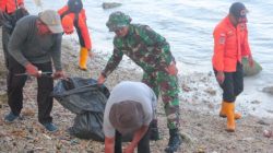 Sinergi TNI-Pemkot dan Masyarakat, Kodim 0410/KBL Gelar “Radin Inten Asri” Bersihkan Pantai Tiska