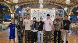 Beri Dukungan Di Perantauan,Muklis Basri Sambangi Si Kembar Shafira dan Shabila Lolos Ke UI