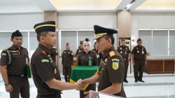 KAJATI LAMPUNG YANG BARU, GELAR PELANTIKAN WAKAJATI DAN SEJUMLAH PEJABAT ESELON III YANG BARU DI LINGKUNGAN KEJAKSAAN TINGGI