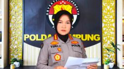 Polda Lampung Bersama Jajaran Bagikan 6.500 Bendera Merah Putih Sambut HUT RI ke-81