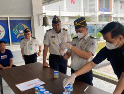 Perkuat P4GN, Rutan Kelas I Bandar Lampung Gelar Tes Urine bagi Warga Binaan