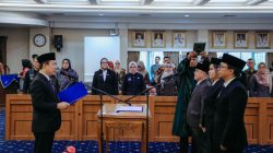 Pemprov Lampung Lantik Satu Pejabat Pimpinan Tinggi Pratama dan Dua Pejabat Fungsional, Sekdaprov Marindo Tekankan Penguatan Pembangunan Manusia