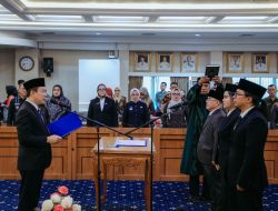 Pemprov Lampung Lantik Satu Pejabat Pimpinan Tinggi Pratama dan Dua Pejabat Fungsional, Sekdaprov Marindo Tekankan Penguatan Pembangunan Manusia