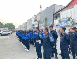 Jalan Sehat dan Games Seru di Lapas Kelas I Bandar Lampung: Kalapas Pimpin Pembinaan Jasmani Seluruh Petugas Demi Kinerja Sehat dan Solid