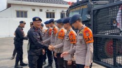 Satuan Brimob Polda Lampung Berangkatkan Personel BKO Penanganan Karhutla di Sumatera Selatan