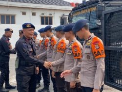 Satuan Brimob Polda Lampung Berangkatkan Personel BKO Penanganan Karhutla di Sumatera Selatan